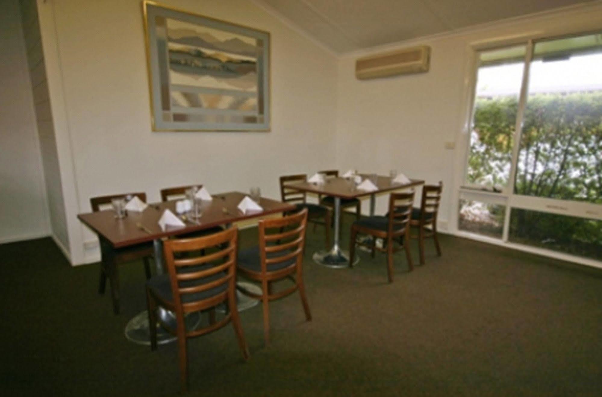 Red Cedars Motel Camberra Exterior foto